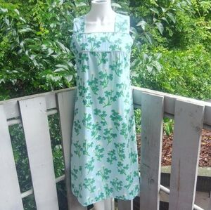 The Vested Gentress Floral Cottagecore Boho Mod Retro VTG 60s 70s Midi Dress